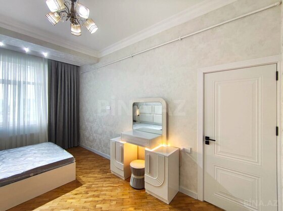 2 otaqlı Yeni tikili, Qara Qarayev m., Bakı