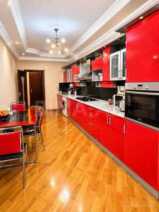 3 otaqlı Yeni tikili, Nərimanov r., Bakı
