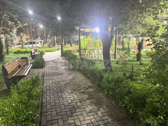 3 otaqlı Köhnə tikili, Neftçilər m., Bakı