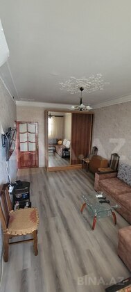 2 otaqlı Köhnə tikili, Memar Əcəmi m., Bakı