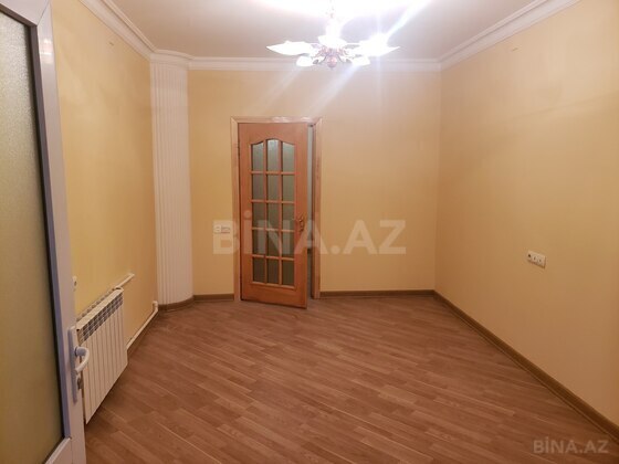 4 otaqlı Ofis, Memar Əcəmi m., Bakı