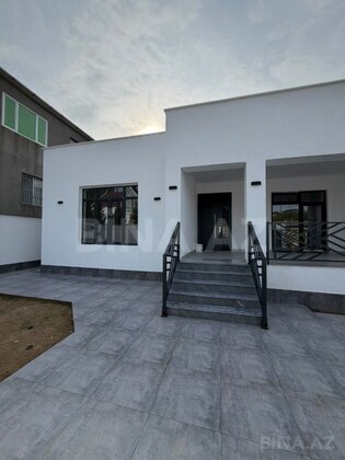 4 otaqlı Həyət evi/Bağ evi, Novxanı q., Bakı