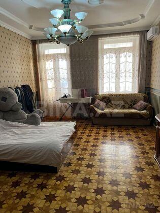 3 otaqlı Köhnə tikili, 28 May m., Bakı