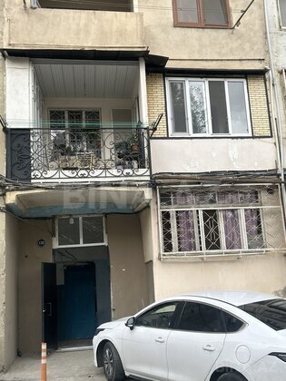 4 otaqlı Köhnə tikili, Əhmədli q., Bakı