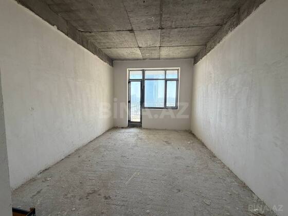 3 otaqlı Yeni tikili, Koroğlu m., Bakı