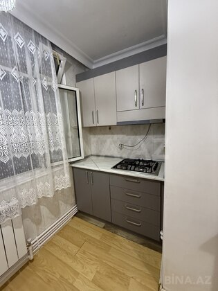 2 otaqlı Köhnə tikili, 28 May m., Bakı