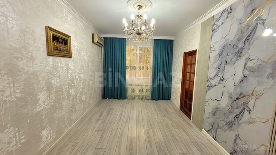 3 otaqlı Köhnə tikili, Azadlıq Prospekti m., Bakı