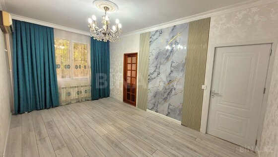 3 otaqlı Köhnə tikili, Azadlıq Prospekti m., Bakı