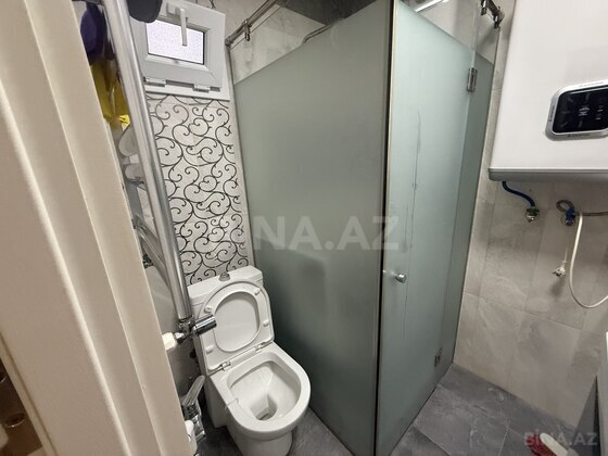 3 otaqlı Köhnə tikili, Qara Qarayev m., Bakı