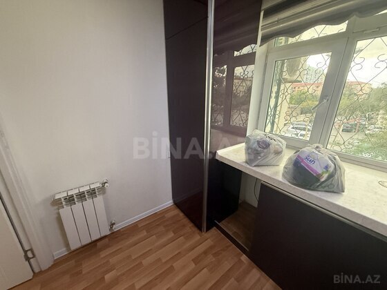 3 otaqlı Köhnə tikili, Qara Qarayev m., Bakı