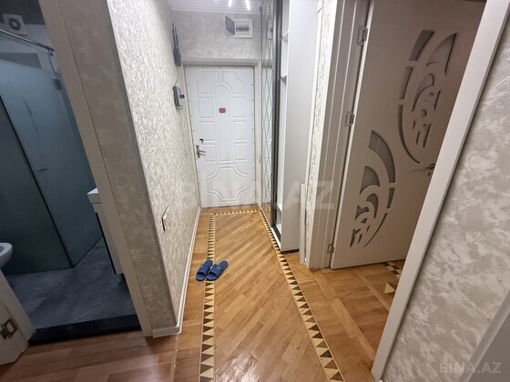 3 otaqlı Köhnə tikili, Qara Qarayev m., Bakı