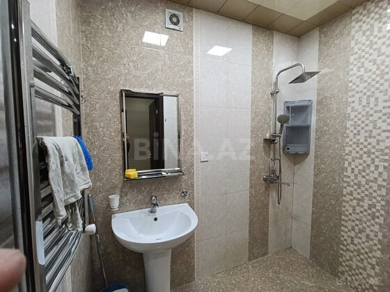 2 otaqlı Yeni tikili, İnşaatçılar m., Bakı
