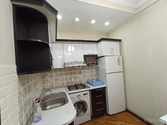 2 otaqlı Yeni tikili, İnşaatçılar m., Bakı