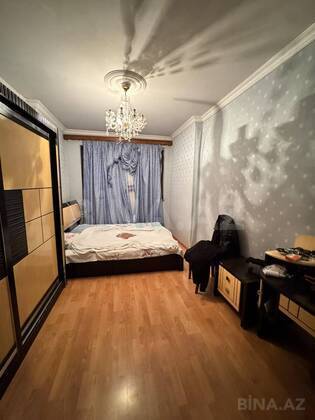 3 otaqlı Köhnə tikili, Azadlıq Prospekti m., Bakı