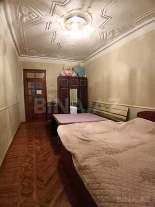 6 otaqlı Köhnə tikili, Sumqayıt