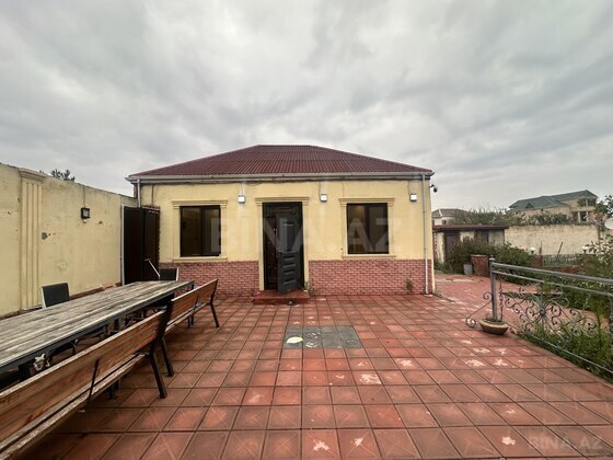 4 otaqlı Həyət evi/Bağ evi, Novxanı q., Bakı