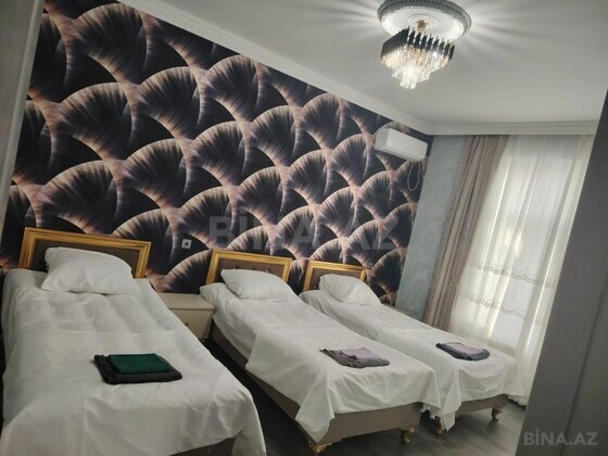 8 otaqlı Həyət evi/Bağ evi, Qəbələ