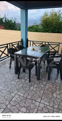 8 otaqlı Həyət evi/Bağ evi, Qəbələ