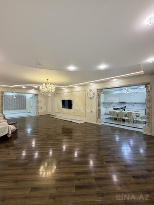 6 otaqlı Həyət evi/Bağ evi, Mərdəkan q., Bakı