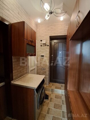 1 otaqlı Köhnə tikili, 28 May m., Bakı