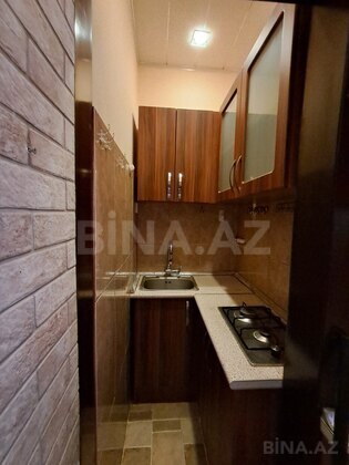 1 otaqlı Köhnə tikili, 28 May m., Bakı