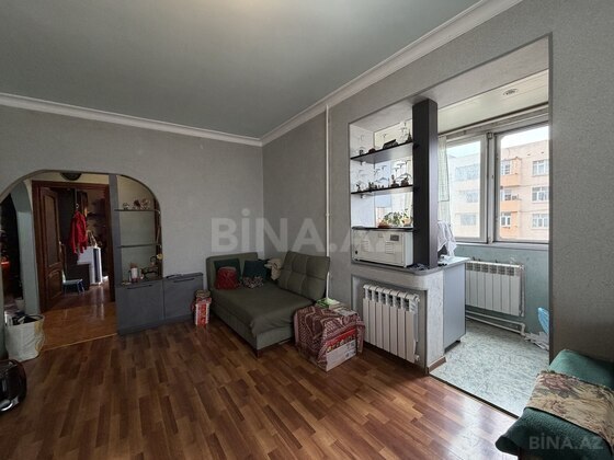 3 otaqlı Köhnə tikili, Qaraçuxur q., Bakı