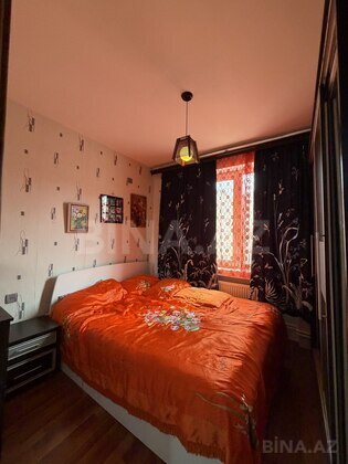 3 otaqlı Köhnə tikili, Qaraçuxur q., Bakı