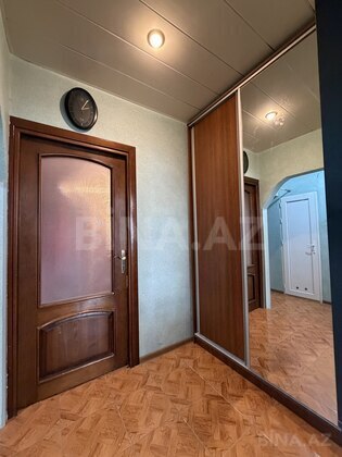 3 otaqlı Köhnə tikili, Qaraçuxur q., Bakı