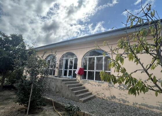 6 otaqlı Həyət evi/Bağ evi, Maştağa q., Bakı