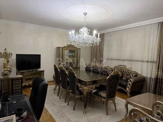3 otaqlı Köhnə tikili, Nəriman Nərimanov m., Bakı