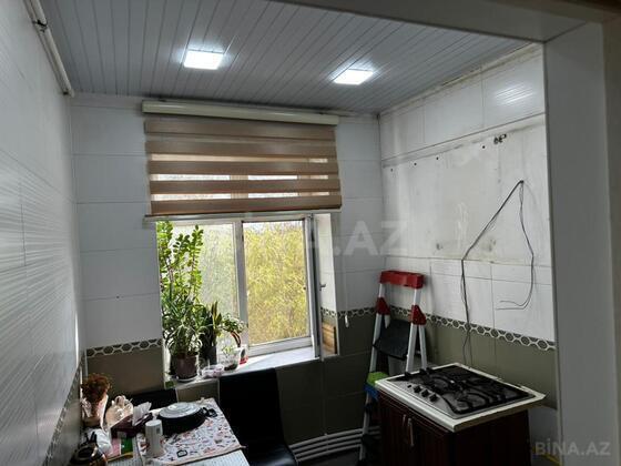 4 otaqlı Köhnə tikili, İnşaatçılar m., Bakı