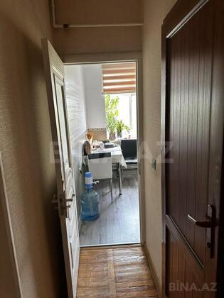 4 otaqlı Köhnə tikili, İnşaatçılar m., Bakı