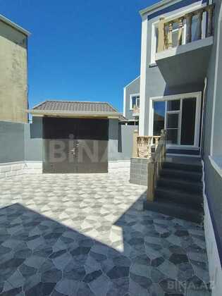 4 otaqlı Həyət evi/Bağ evi, Qaraçuxur q., Bakı