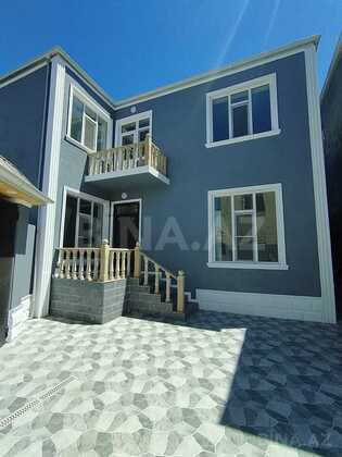 4 otaqlı Həyət evi/Bağ evi, Qaraçuxur q., Bakı