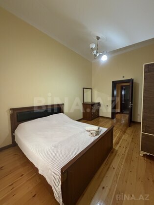 6 otaqlı Həyət evi/Bağ evi, Şüvəlan q., Bakı