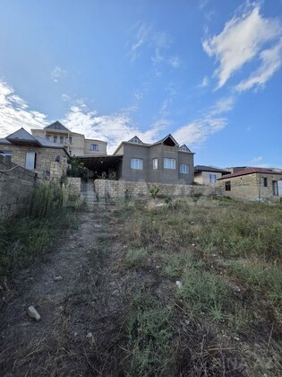 3 otaqlı Həyət evi/Bağ evi, Hökməli q., Bakı