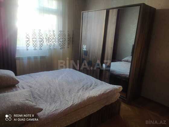 2 otaqlı Köhnə tikili, Memar Əcəmi m., Bakı