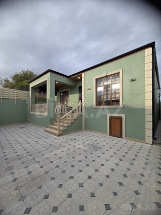 4 otaqlı Həyət evi/Bağ evi, Binə q., Bakı