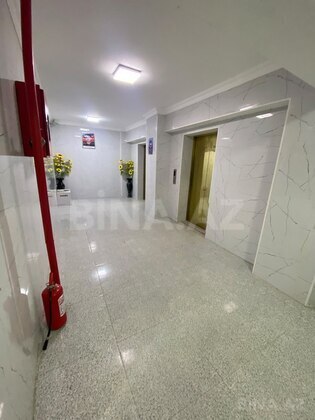 3 otaqlı Yeni tikili, İnşaatçılar m., Bakı