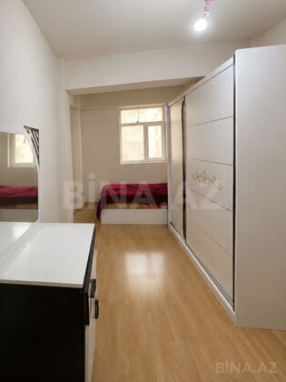 3 otaqlı Yeni tikili, İnşaatçılar m., Bakı
