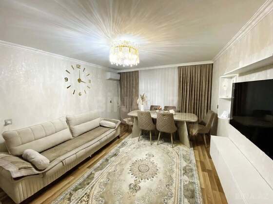 2 otaqlı Köhnə tikili, Neftçilər m., Bakı