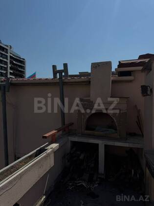 3 otaqlı Köhnə tikili, Bayıl q., Bakı