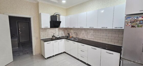 3 otaqlı Yeni tikili, 20 Yanvar m., Bakı