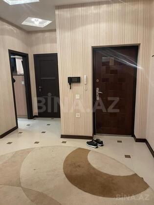 3 otaqlı Yeni tikili, Şah İsmayıl Xətai m., Bakı