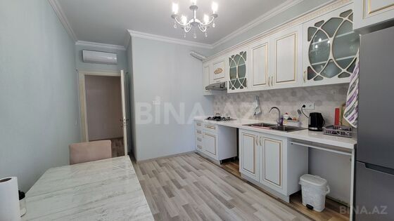 2 otaqlı Yeni tikili, 8 Noyabr m., Bakı