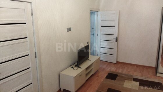 2 otaqlı Köhnə tikili, Memar Əcəmi m., Bakı