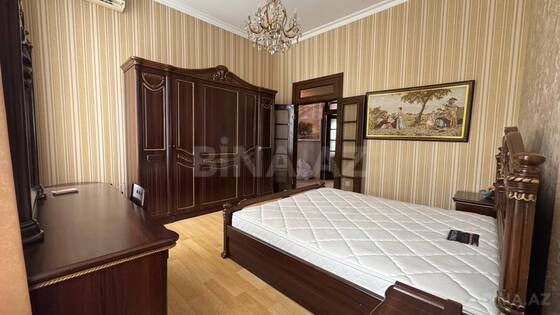 2 otaqlı Köhnə tikili, İçəri Şəhər m., Bakı