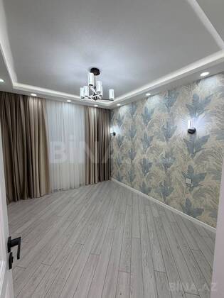 3 otaqlı Köhnə tikili, Əhmədli m., Bakı
