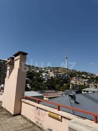 3 otaqlı Köhnə tikili, Səbail r., Bakı
