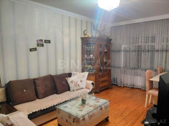 2 otaqlı Köhnə tikili, Əhmədli m., Bakı